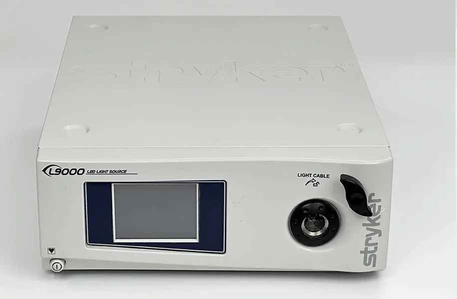stryker l9000 portable light source for endoscope